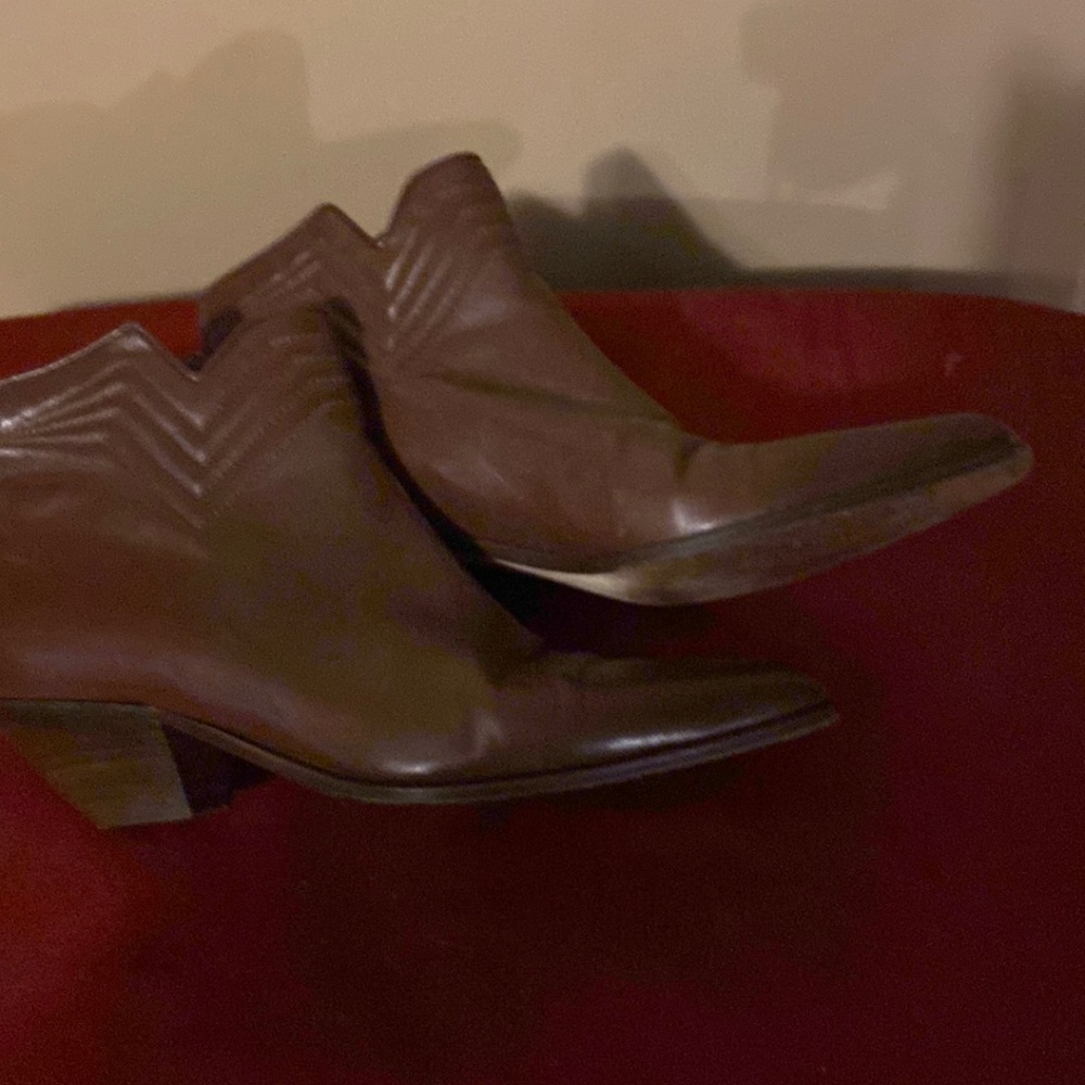 Via Spiga vintage low heel ankle boot